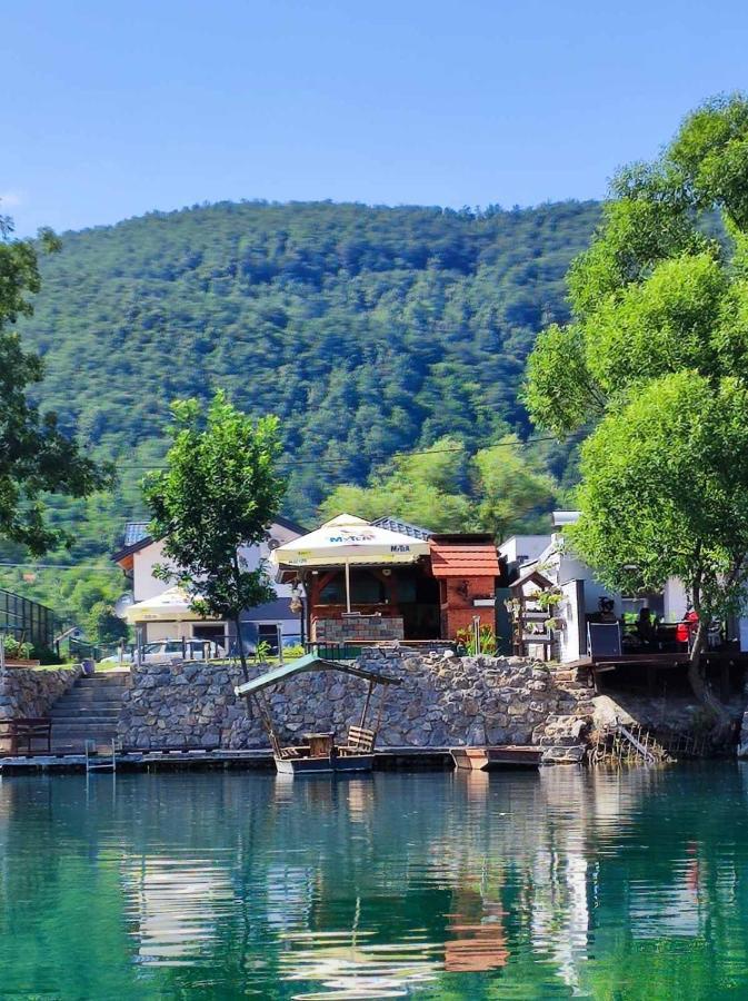 Am Una Lux House Bihać エクステリア 写真