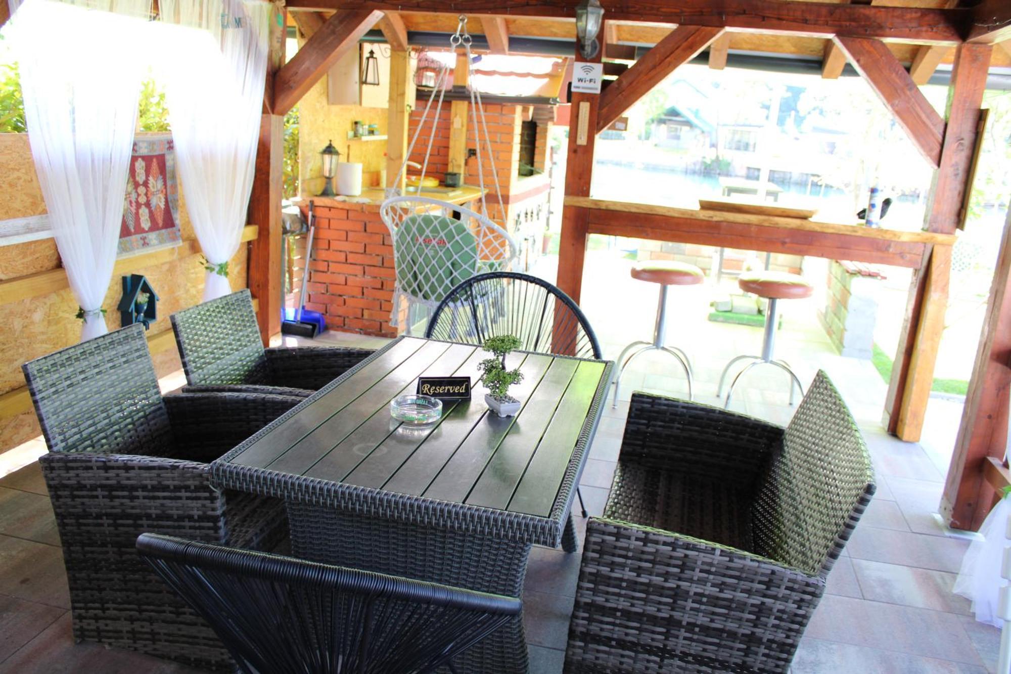 Am Una Lux House Bihać エクステリア 写真