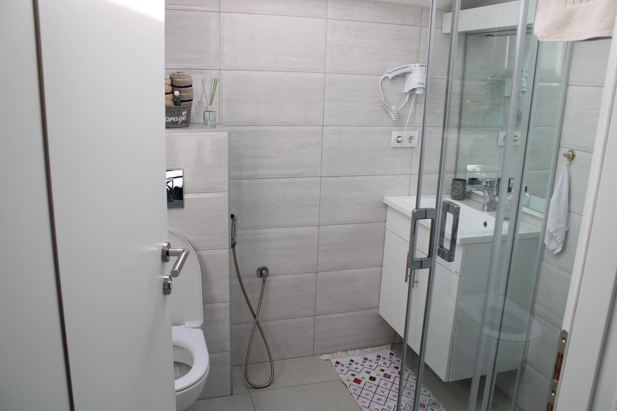 Am Una Lux House Bihać エクステリア 写真