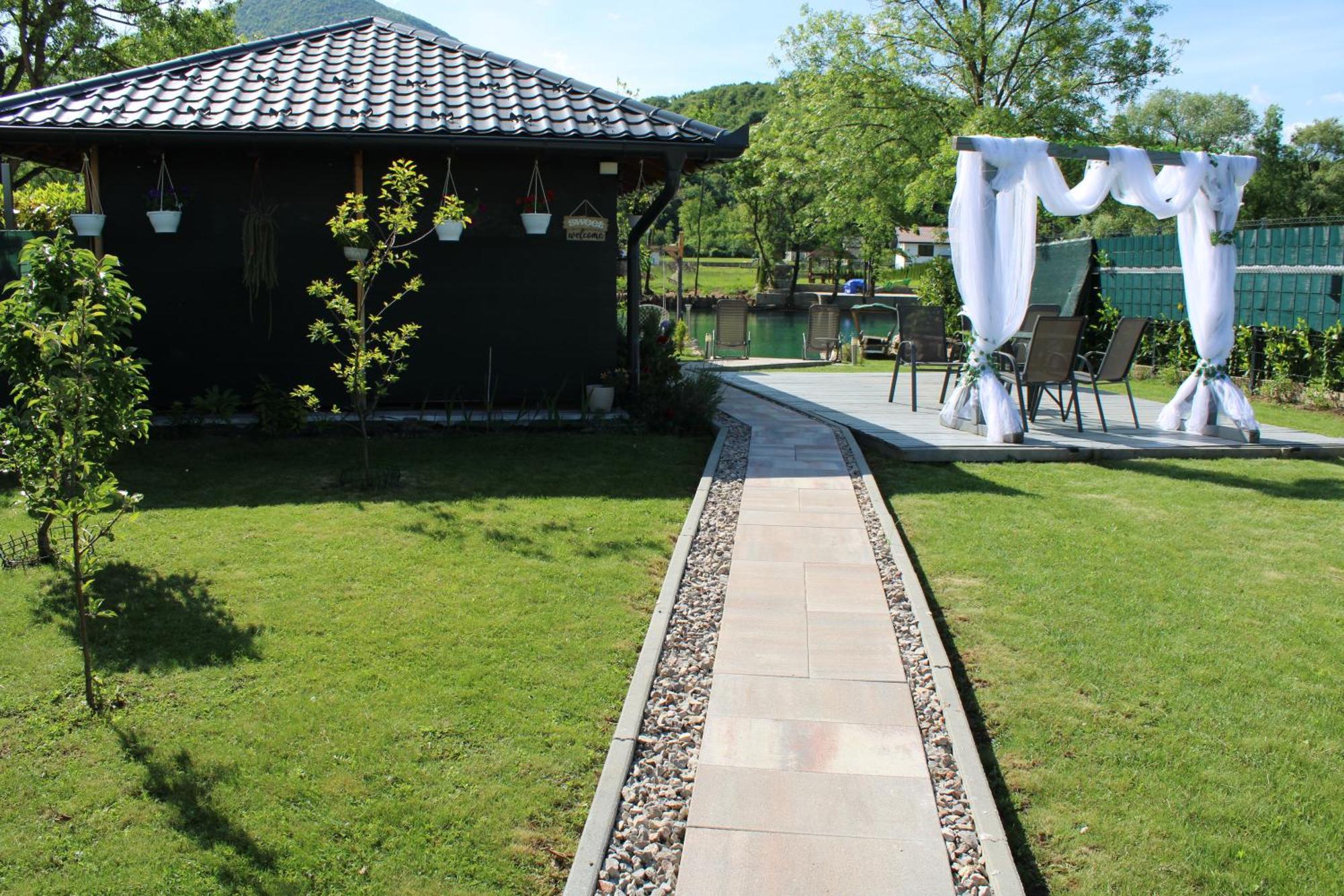 Am Una Lux House Bihać エクステリア 写真